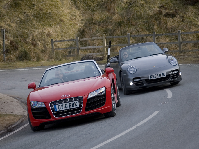 Volkswagen Group's Companies: Audi, Bentley or Porsche; Buy any car, Volkswagen will get the money | Audi, Bentley, Porsche; कोणतीही गाडी विकत घ्या, पैसे Volkswagen कंपनीलाच मिळणार... Volkswagen Group's Companies: Audi, Bentley or Porsche; Buy any car, Volkswagen will get the money | Audi, Bentley, Porsche; कोणतीही गाडी विकत घ्या, पैसे Volkswagen कंपनीलाच मिळणार...