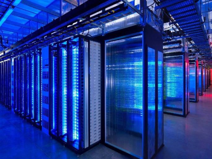 Government targets indigenous supercomputers under 3-phase | पुण्यात बनविणार ५० स्वदेशी महासंगणक