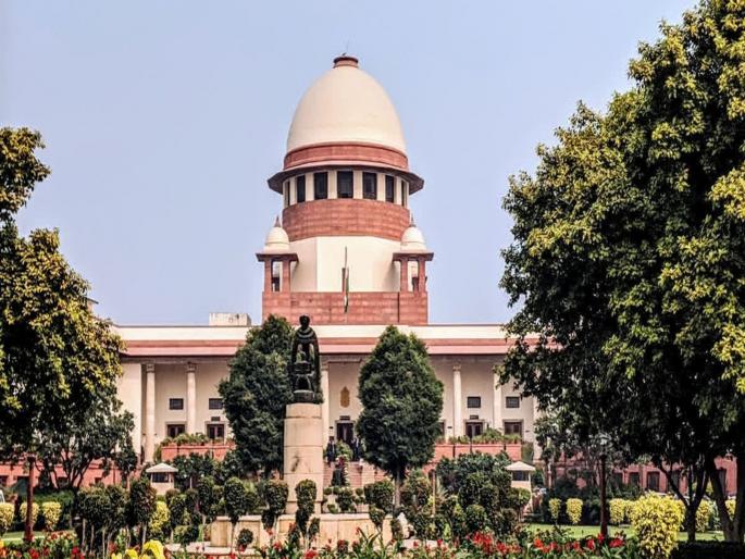 States have money to give freebies but can't pay judges?; Supreme Court gets angry | लाडकी बहीणसारख्या मोफतच्या योजनांसाठी सरकारकडे पैसा, पण...; सुप्रीम कोर्ट संतापले