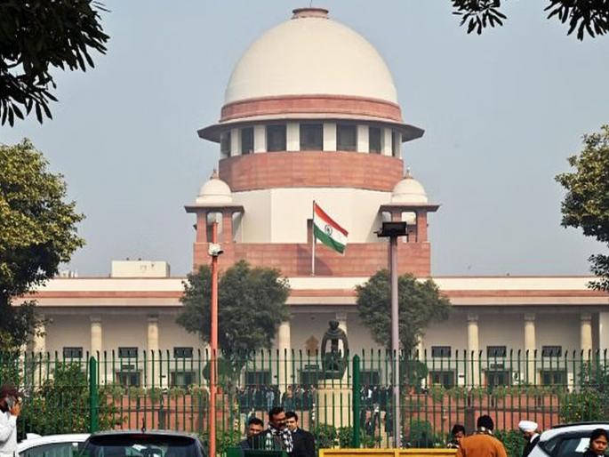 Reservation has now become like a railway carriage, Supreme Court judges made a sharp comment, why? | आरक्षण आता रेल्वेच्या डब्याप्रमाणे झालंय, सर्वोच्च न्यायालयातील न्यायमूर्तींनी केली परखड टिप्पणी, कारण काय? Reservation has now become like a railway carriage, Supreme Court judges made a sharp comment, why? | आरक्षण आता रेल्वेच्या डब्याप्रमाणे झालंय, सर्वोच्च न्यायालयातील न्यायमूर्तींनी केली परखड टिप्पणी, कारण काय?