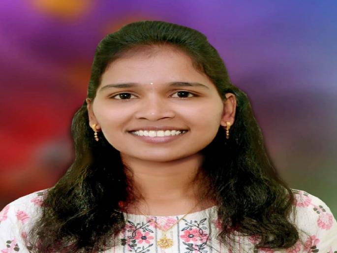 Supriya Shivaji Shinde passed the MPSC exam in the first attempt. He will become an administrative officer at the age of 23 | सुप्रियाने पहिल्याच प्रयत्नात एमपीएससी परीक्षेत मारली बाजी, अवघ्या २३ व्या वर्षी होणार प्रशासकीय अधिकारी Supriya Shivaji Shinde passed the MPSC exam in the first attempt. He will become an administrative officer at the age of 23 | सुप्रियाने पहिल्याच प्रयत्नात एमपीएससी परीक्षेत मारली बाजी, अवघ्या २३ व्या वर्षी होणार प्रशासकीय अधिकारी