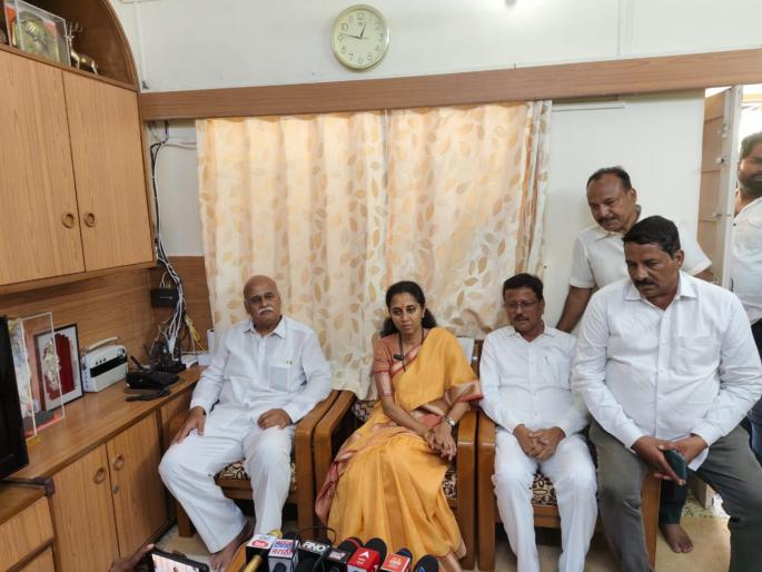 All political parties should forget their differences and take a stand to cooperate with Chhatrapati: Supriya Sule | सर्व राजकीय पक्षांनी मतभेद विसरून छत्रपतीला सहकार्य करण्याची भूमिका घ्यावी : सुप्रिया सुळे All political parties should forget their differences and take a stand to cooperate with Chhatrapati: Supriya Sule | सर्व राजकीय पक्षांनी मतभेद विसरून छत्रपतीला सहकार्य करण्याची भूमिका घ्यावी : सुप्रिया सुळे