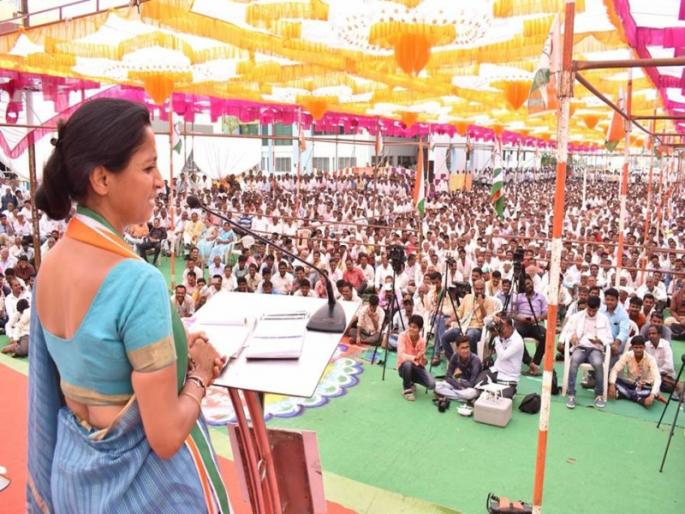 Supriya Sule speaking about Ajit Pawar in amalner speech | Video : गोडबोल्यापेक्षा कडक बोलणारा माझा दादाच चांगला - सुप्रिया सुळे Supriya Sule speaking about Ajit Pawar in amalner speech | Video : गोडबोल्यापेक्षा कडक बोलणारा माझा दादाच चांगला - सुप्रिया सुळे