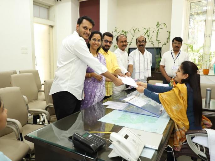 Nomination form filed by Supriya Sule for Baramati Lok Sabha Constituency | "जे-जे अर्ज भरतील त्या सर्वांना माझ्याकडून शुभेच्छा" बारामती मतदारसंघासाठी सुप्रिया सुळेंचा उमेदवारी अर्ज Nomination form filed by Supriya Sule for Baramati Lok Sabha Constituency | "जे-जे अर्ज भरतील त्या सर्वांना माझ्याकडून शुभेच्छा" बारामती मतदारसंघासाठी सुप्रिया सुळेंचा उमेदवारी अर्ज