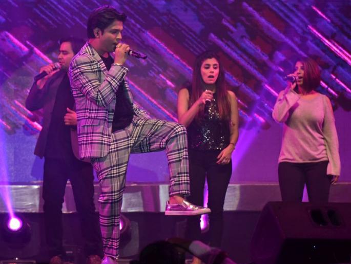 Nagpuri Jhalloshala Kanpuri Tadka | नागपुरी जल्लोषाला कानपुरी तडका Nagpuri Jhalloshala Kanpuri Tadka | नागपुरी जल्लोषाला कानपुरी तडका