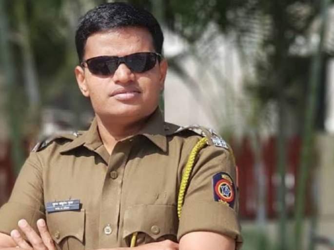 'If you live in the law you will live in profit'; Deputy Superintendent of Police Suraj Gurav warns criminals on record in Nanded | 'कायद्यात राहाल तर फायद्यात राहाल'; रेकॉर्डवरील गुन्हेगारांना पोलीस उपाधीक्षकांचा इशारा 'If you live in the law you will live in profit'; Deputy Superintendent of Police Suraj Gurav warns criminals on record in Nanded | 'कायद्यात राहाल तर फायद्यात राहाल'; रेकॉर्डवरील गुन्हेगारांना पोलीस उपाधीक्षकांचा इशारा