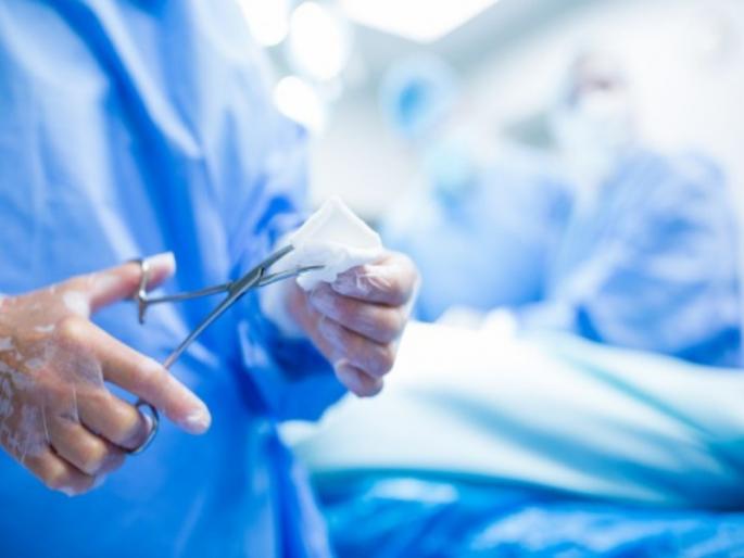 doctors forgot forceps from kerala woman stomach 5 years ago now facing probe | निष्काळजीपणाचा कळस! डॉक्टरांकडून महिलेच्या पोटातच राहिली कात्री; 5 वर्षांनंतर समजलं अन्... doctors forgot forceps from kerala woman stomach 5 years ago now facing probe | निष्काळजीपणाचा कळस! डॉक्टरांकडून महिलेच्या पोटातच राहिली कात्री; 5 वर्षांनंतर समजलं अन्...