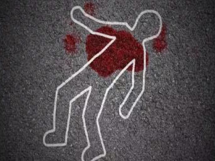 A man was killed by a stone on his head on suspicion of having an immoral relationship in Surur satara | Satara: अनैतिक संबंधाच्या संशयावरून डोक्यात दगड घालून खून, चौघांवर गुन्हा A man was killed by a stone on his head on suspicion of having an immoral relationship in Surur satara | Satara: अनैतिक संबंधाच्या संशयावरून डोक्यात दगड घालून खून, चौघांवर गुन्हा