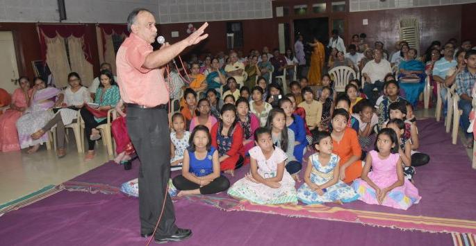 Surgical Strike Proof demands due to lack of knowledge : Air Vice Marshal Suryakant Chaphekar | अज्ञानामुळे मागितले जातात सर्जिकल स्ट्राईकचे पुरावे :एअर व्हाईस मार्शल सूर्यकांत चाफेकर Surgical Strike Proof demands due to lack of knowledge : Air Vice Marshal Suryakant Chaphekar | अज्ञानामुळे मागितले जातात सर्जिकल स्ट्राईकचे पुरावे :एअर व्हाईस मार्शल सूर्यकांत चाफेकर