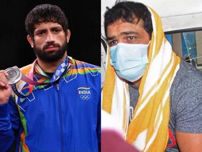 Sushil Kumar gets emotional in jail as Ravi Dahiya becomes 2nd Indian wrestler to bag silver medal at Olympics | Tokyo Olympic : रवी कुमार दहियानं रौप्यपदक जिंकले अन् तिहार जेलमध्ये तो क्षण पाहून सुशील कुमार रडला! Sushil Kumar gets emotional in jail as Ravi Dahiya becomes 2nd Indian wrestler to bag silver medal at Olympics | Tokyo Olympic : रवी कुमार दहियानं रौप्यपदक जिंकले अन् तिहार जेलमध्ये तो क्षण पाहून सुशील कुमार रडला!