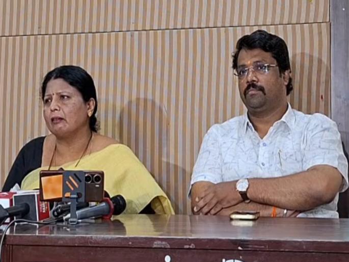 Corruption worth crores in the commission investigating economic backwardness; Deception of the Maratha community, criticism from the uninitiated | आर्थिक मागासलेपण तपासणाऱ्या आयोगात कोट्यवधीचा भ्रष्टाचार; मराठा समाजाची फसवणूक, अंधारेंची टीका Corruption worth crores in the commission investigating economic backwardness; Deception of the Maratha community, criticism from the uninitiated | आर्थिक मागासलेपण तपासणाऱ्या आयोगात कोट्यवधीचा भ्रष्टाचार; मराठा समाजाची फसवणूक, अंधारेंची टीका