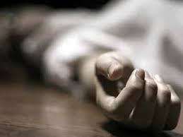 Derani committed suicide under the train by calling Jethani | जेठाणीला कॉल करुन दिरानीने केली रेल्वेखाली आत्महत्या