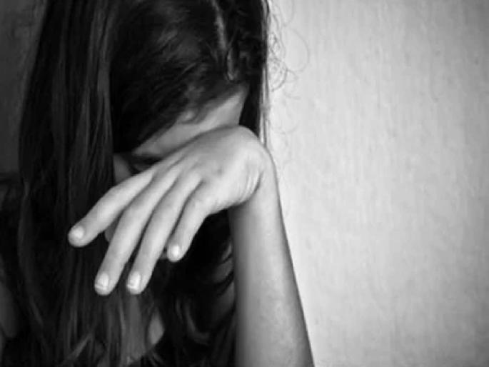 At the age of 15, she became pregnant; The accused says, "Nothing happened. I will get married | १५ व्या वर्षीच 'ती' बनली गर्भवती; आरोपी म्हणतो, "कुछ नही होता. मै शादी करूंगा..!" At the age of 15, she became pregnant; The accused says, "Nothing happened. I will get married | १५ व्या वर्षीच 'ती' बनली गर्भवती; आरोपी म्हणतो, "कुछ नही होता. मै शादी करूंगा..!"