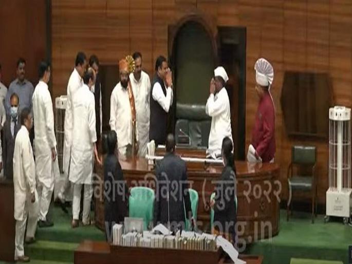 12 MLAs absent in assembly speaker election; Most members of 'Maha Vikas Aghadi' are absent | अध्यक्षपद निवडणुकीत १२ आमदार अनुपस्थित; 'मविआ'चे सर्वात जास्त सदस्य गैरहजर 12 MLAs absent in assembly speaker election; Most members of 'Maha Vikas Aghadi' are absent | अध्यक्षपद निवडणुकीत १२ आमदार अनुपस्थित; 'मविआ'चे सर्वात जास्त सदस्य गैरहजर