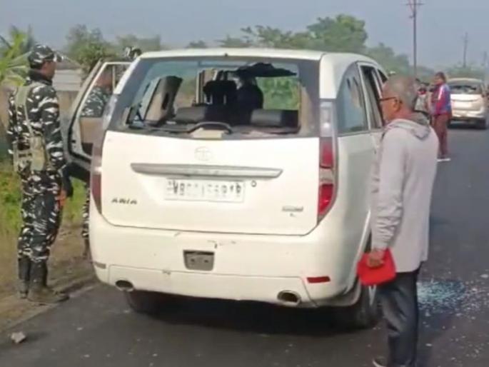 Enforcement Directorate team attacked amid raids at TMC leader's house in Bengal | छापे टाकण्यासाठी गेलेल्या ईडीच्या अधिकाऱ्यांवर हल्ला; घटनास्थळावरून पळ काढावा लागला! Enforcement Directorate team attacked amid raids at TMC leader's house in Bengal | छापे टाकण्यासाठी गेलेल्या ईडीच्या अधिकाऱ्यांवर हल्ला; घटनास्थळावरून पळ काढावा लागला!