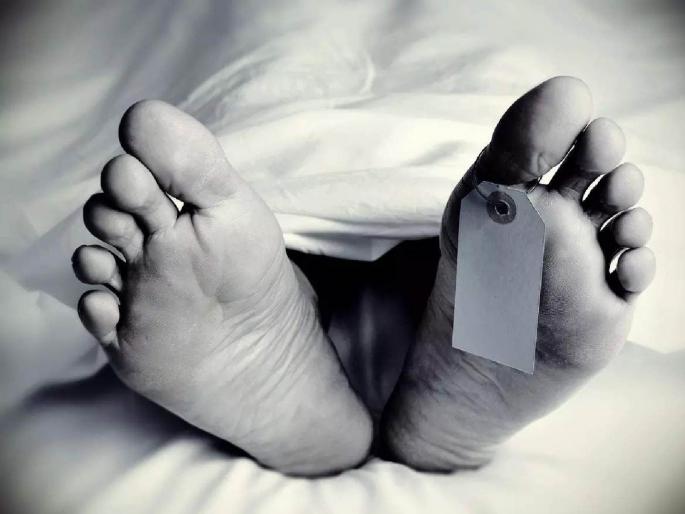 a youth who went down to swim in a reservoir drowned three were charged with a crime in buldhana | जलाशयात पोहण्यासाठी उतरलेल्या युवकाचा बुडून मृत्यू, तिघांवर गुन्हा a youth who went down to swim in a reservoir drowned three were charged with a crime in buldhana | जलाशयात पोहण्यासाठी उतरलेल्या युवकाचा बुडून मृत्यू, तिघांवर गुन्हा