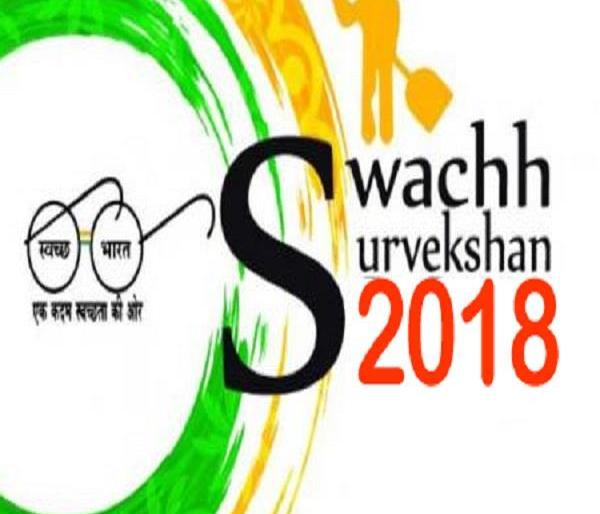 80% waste disposal from the municipal corporation ahmednagar | नगर जिल्ह्यातील नगरपालिकांकडून ८० टक्के कच-याचे विघटन 80% waste disposal from the municipal corporation ahmednagar | नगर जिल्ह्यातील नगरपालिकांकडून ८० टक्के कच-याचे विघटन