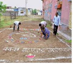 Construction of 50 million toilets in three years, in rural Maharashtra, towards cleanliness | ग्रामीण महाराष्ट्राची वाटचाल स्वच्छतेकडे, तीन वर्षात 50 लाख शौचालयांची उभारणी Construction of 50 million toilets in three years, in rural Maharashtra, towards cleanliness | ग्रामीण महाराष्ट्राची वाटचाल स्वच्छतेकडे, तीन वर्षात 50 लाख शौचालयांची उभारणी