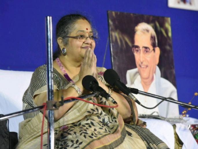 Social commitment to protect Swadhyay Parivar during Corona's period, 55,000 kits distribution | कोरोनाच्या काळात स्वाध्याय परिवार जपतोय सामाजिक बांधिलकी, ५५ हजार किट्सचे वाटप Social commitment to protect Swadhyay Parivar during Corona's period, 55,000 kits distribution | कोरोनाच्या काळात स्वाध्याय परिवार जपतोय सामाजिक बांधिलकी, ५५ हजार किट्सचे वाटप