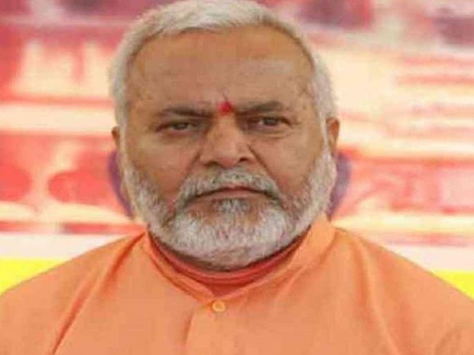 BJP leader Chinmayanand arrested for rape | भाजप नेते चिन्मयानंद यांना बलात्कारप्रकरणी अटक BJP leader Chinmayanand arrested for rape | भाजप नेते चिन्मयानंद यांना बलात्कारप्रकरणी अटक