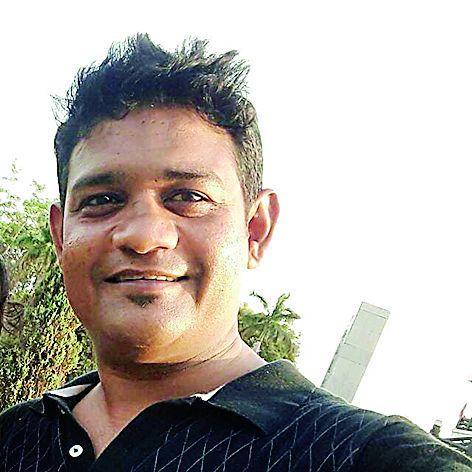 The famous sound operator of Nagpur, Swapnil died of cancer | नागपुरातील प्रसिद्ध साऊंड आॅपरेटर स्वप्निलचा कर्करोगाने मृत्यू The famous sound operator of Nagpur, Swapnil died of cancer | नागपुरातील प्रसिद्ध साऊंड आॅपरेटर स्वप्निलचा कर्करोगाने मृत्यू