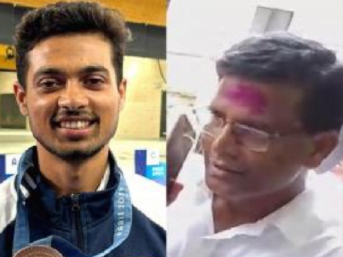 Father's struggle behind Olympic shooting bronze medalist Swapnil Kusale success | कर्ज काढून मुलाला खेळवलं, त्यानं कष्टाचं माेल जाणलं!; स्वप्नीलच्या यशामागे वडिलांचा संघर्ष Father's struggle behind Olympic shooting bronze medalist Swapnil Kusale success | कर्ज काढून मुलाला खेळवलं, त्यानं कष्टाचं माेल जाणलं!; स्वप्नीलच्या यशामागे वडिलांचा संघर्ष