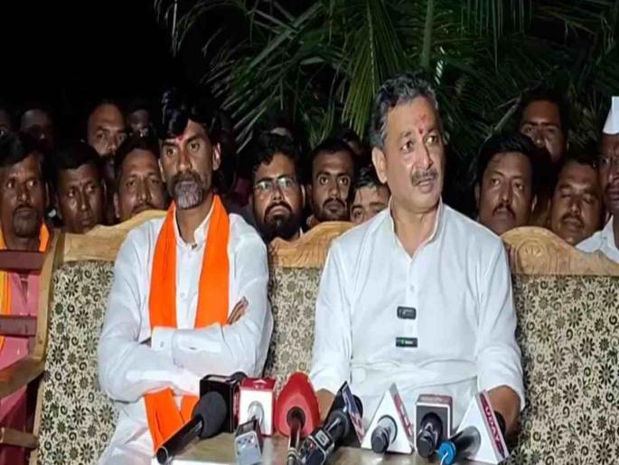 Swarajya Party chief Chhatrapati Sambhaji Raje came to Antarwali Sarati to meet Manoj Jarange Patil | "जरांगेंचा दृष्टीकोण अन् आमचे उदिष्ट्य एकच"; संभाजीराजे छत्रपतींनी विधानसभेबाबत दिली महत्त्वाची माहिती