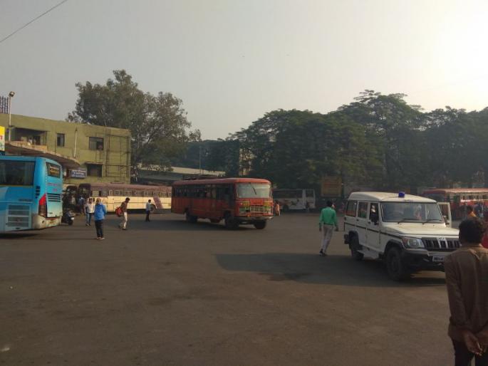 Life in Pune is regular; Appeal to police not to believe in rumors | पुण्यात जनजीवन सुरळीत; अफवांवर विश्वास न ठेवण्याचे पोलिसांचे आवाहन Life in Pune is regular; Appeal to police not to believe in rumors | पुण्यात जनजीवन सुरळीत; अफवांवर विश्वास न ठेवण्याचे पोलिसांचे आवाहन