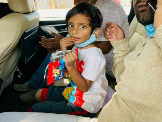 how swarnav chavan found kidnapping case pune duggu crime news | कसा सापडला डुग्गु?... अपहरणकर्त्याने पिशवीत ठेवला होता घरच्यांचा फोन नंबर how swarnav chavan found kidnapping case pune duggu crime news | कसा सापडला डुग्गु?... अपहरणकर्त्याने पिशवीत ठेवला होता घरच्यांचा फोन नंबर