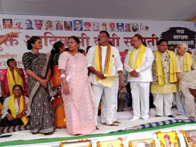 Gondwana Museum to be built in Nagpur itself, Tribal Development Minister Vijaykumar Gavit assured | गोंडवाना संग्रहालय नागपुरातच होणार, आदिवासी विकास मंत्री विजयकुमार गावित यांचे आश्वासन Gondwana Museum to be built in Nagpur itself, Tribal Development Minister Vijaykumar Gavit assured | गोंडवाना संग्रहालय नागपुरातच होणार, आदिवासी विकास मंत्री विजयकुमार गावित यांचे आश्वासन