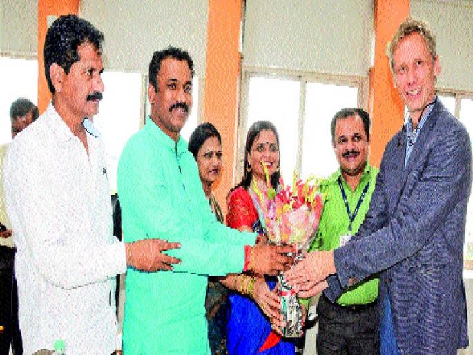 A visit of the Polish delegation to the Municipal Corporation | पालिकेस स्वीडनच्या शिष्टमंडळाची भेट  A visit of the Polish delegation to the Municipal Corporation | पालिकेस स्वीडनच्या शिष्टमंडळाची भेट