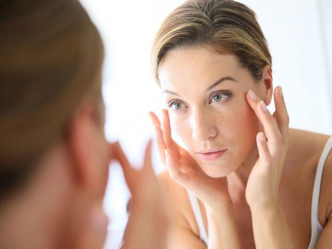 What causes swelling of the face in morning | सकाळी उठल्यावर चेहरा सुजल्यासारखा दिसतो?; जाणून घ्या कारण What causes swelling of the face in morning | सकाळी उठल्यावर चेहरा सुजल्यासारखा दिसतो?; जाणून घ्या कारण