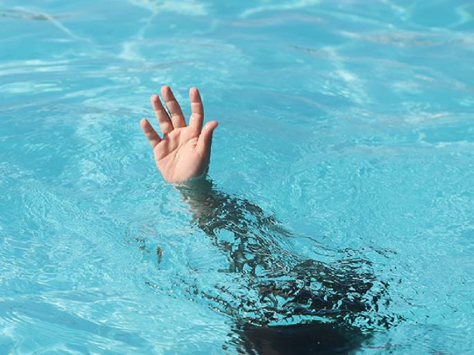Body of young man who came for relative's wedding found in hotel swimming pool | नातेवाईकाच्या लग्नासाठी आलेल्या तरुणाचा हॉटेलच्या स्विमिंग पूलमध्ये आढळला मृतदेह Body of young man who came for relative's wedding found in hotel swimming pool | नातेवाईकाच्या लग्नासाठी आलेल्या तरुणाचा हॉटेलच्या स्विमिंग पूलमध्ये आढळला मृतदेह