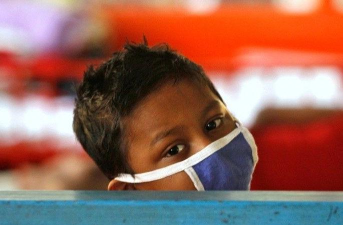 Swine flu is more dangerous than Corona | कोरोना तुलनेत स्वाइन फ्लू अधिक धोकादायक; रुग्णांची संख्या २११ Swine flu is more dangerous than Corona | कोरोना तुलनेत स्वाइन फ्लू अधिक धोकादायक; रुग्णांची संख्या २११