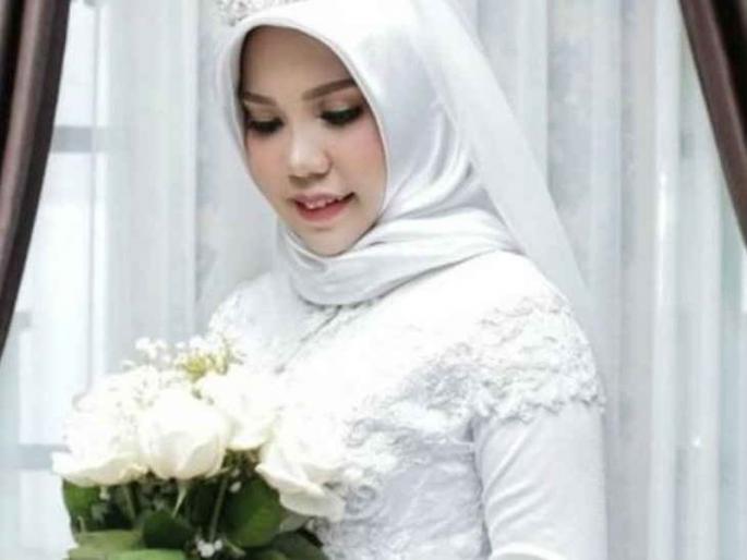 fiance died in plane crash; Girl fulfill his wish; married with him alone | विमान अपघातात मृत्यू झालेल्या जोडीदाराशी तिने केले लग्न...शेवटची इच्छा पूर्ण fiance died in plane crash; Girl fulfill his wish; married with him alone | विमान अपघातात मृत्यू झालेल्या जोडीदाराशी तिने केले लग्न...शेवटची इच्छा पूर्ण