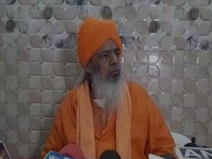 Pulwama terror attack: Ajmer Sharif Dargah chief asks Centre to not allow Pakistanis to visit the shrine | Pulwama Attack: बदला घेण्यासाठी देश सज्ज, अजमेर दर्गा पाकिस्तानींसाठी बंद? Pulwama terror attack: Ajmer Sharif Dargah chief asks Centre to not allow Pakistanis to visit the shrine | Pulwama Attack: बदला घेण्यासाठी देश सज्ज, अजमेर दर्गा पाकिस्तानींसाठी बंद?