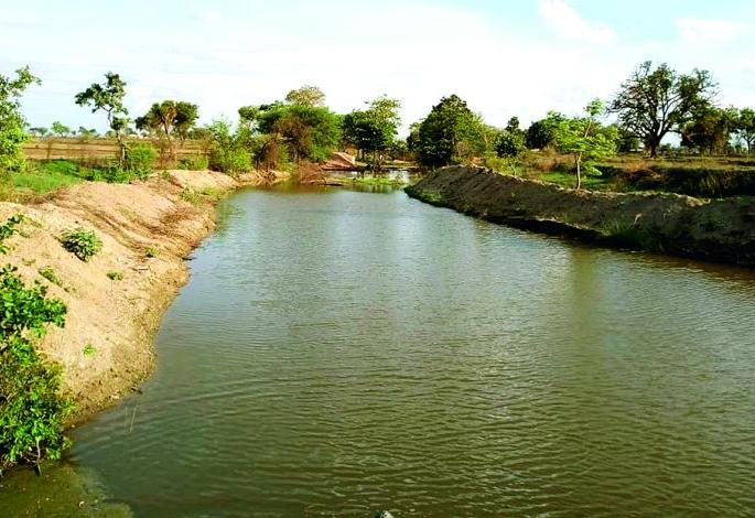 Nagpur district from 'waterlogged' to drought-free | नागपूर जिल्हा ‘जलयुक्त’कडून दुष्काळ’मुक्तीकडे Nagpur district from 'waterlogged' to drought-free | नागपूर जिल्हा ‘जलयुक्त’कडून दुष्काळ’मुक्तीकडे
