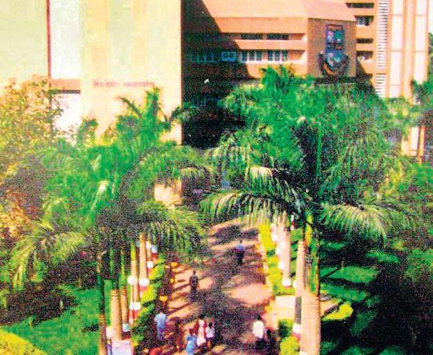 Role - Will the party's image be improved by just taking a picture? | भूमिका - केवळ तसबीर काढून पक्षाची प्रतिमा सुधारेल का?