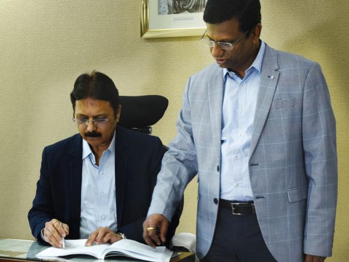 3300 crore obligation time on Thane Municipality | ठाणे पालिकेवर आली ३३०० कोटी दायित्वाची वेळ 3300 crore obligation time on Thane Municipality | ठाणे पालिकेवर आली ३३०० कोटी दायित्वाची वेळ