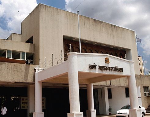 Establish Rapid Response Team of Thane Municipal Corporation; Separate beds of 4 beds | ठाणे महापालिकेचे रॅपिड रिस्पॉन्स पथक स्थापन; ४० खाटांचे विलगीकरण कक्ष Establish Rapid Response Team of Thane Municipal Corporation; Separate beds of 4 beds | ठाणे महापालिकेचे रॅपिड रिस्पॉन्स पथक स्थापन; ४० खाटांचे विलगीकरण कक्ष