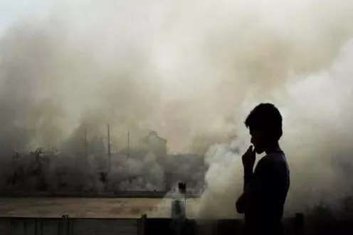 Court battles now against pollution; Notice to be issued to Pollution Board, MIDC | प्रदूषणाविरोधात आता न्यायालयीन लढा; प्रदूषण मंडळ, एमआयडीसीला बजावणार नोटीस Court battles now against pollution; Notice to be issued to Pollution Board, MIDC | प्रदूषणाविरोधात आता न्यायालयीन लढा; प्रदूषण मंडळ, एमआयडीसीला बजावणार नोटीस