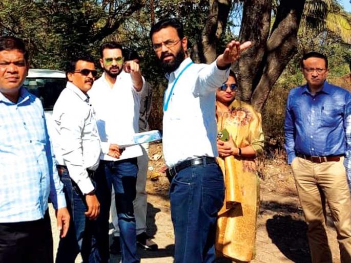 Ax on 5 trees for the highway; Tree committee review tour | महामार्गासाठी ५१७ झाडांवर कुऱ्हाड; वृक्ष समितीचा पाहणी दौरा Ax on 5 trees for the highway; Tree committee review tour | महामार्गासाठी ५१७ झाडांवर कुऱ्हाड; वृक्ष समितीचा पाहणी दौरा