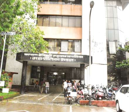"Standing" rejects property tax increase "; Comfort for Kalyan-Dombivlikar | ‘स्थायी’ने मालमत्ताकरवाढ फेटाळली''; कल्याण-डोंबिवलीकरांना दिलासा "Standing" rejects property tax increase "; Comfort for Kalyan-Dombivlikar | ‘स्थायी’ने मालमत्ताकरवाढ फेटाळली''; कल्याण-डोंबिवलीकरांना दिलासा