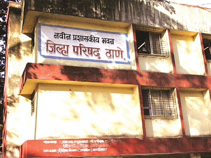 Roads already dug up to dig for cable; Zip Proposal | अगोदरच खड्डे असलेले रस्ते केबलसाठी खोदणार; जि.प.चा प्रस्ताव Roads already dug up to dig for cable; Zip Proposal | अगोदरच खड्डे असलेले रस्ते केबलसाठी खोदणार; जि.प.चा प्रस्ताव