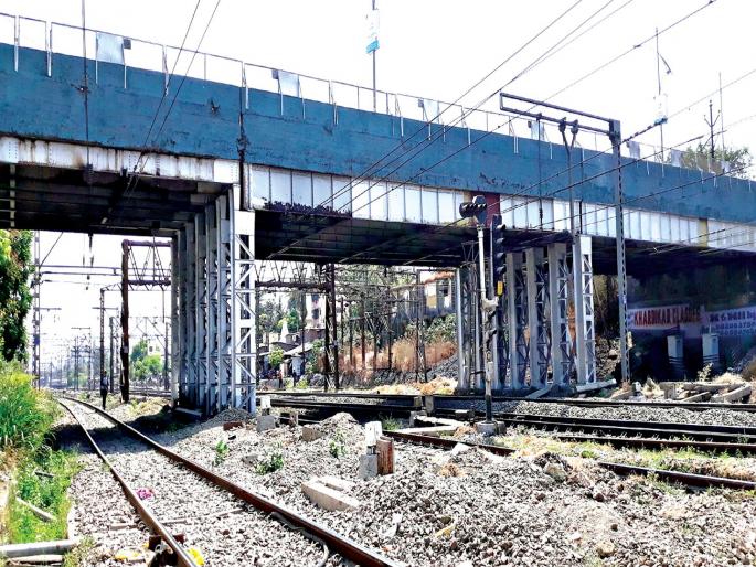 Emergency arrangements; Which culture to play with the lives of citizens? | आपत्कालीन व्यवस्थेचे धिंडवडे; नागरिकांच्या जीवाशी खेळण्याची ही कुठली संस्कृती? Emergency arrangements; Which culture to play with the lives of citizens? | आपत्कालीन व्यवस्थेचे धिंडवडे; नागरिकांच्या जीवाशी खेळण्याची ही कुठली संस्कृती?