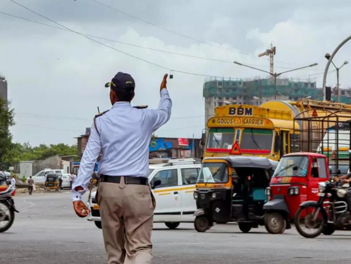 Traffic changes on Tuesday on the occasion of Angarki Chaturthi; Chhatrapati Shivaji Maharaj Road closed | Angarki Chaturthi: अंगारकी चतुर्थीनिमित्त मंगळवारी वाहतुकीत बदल; छत्रपती शिवाजी महाराज रस्ता बंद Traffic changes on Tuesday on the occasion of Angarki Chaturthi; Chhatrapati Shivaji Maharaj Road closed | Angarki Chaturthi: अंगारकी चतुर्थीनिमित्त मंगळवारी वाहतुकीत बदल; छत्रपती शिवाजी महाराज रस्ता बंद