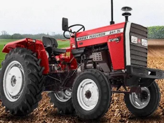 While getting down from the tractor the driver died due to muffler hanging around his neck while falling | Kolhapur: ट्रॅक्टरवरून खाली उतरताना पाय घसरला, गळ्यातील मफलरचा फास लागून चालकाचा मृत्यू झाला While getting down from the tractor the driver died due to muffler hanging around his neck while falling | Kolhapur: ट्रॅक्टरवरून खाली उतरताना पाय घसरला, गळ्यातील मफलरचा फास लागून चालकाचा मृत्यू झाला