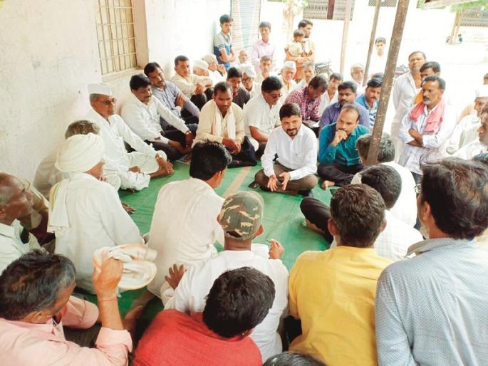 The village is for sale! Taktoda's dispute unanswered; fasting of farmers from today | गाव विकणे आहे ! ताकतोड्याचा पेच कायम; आजपासून शेतकऱ्यांचे बेमुदत उपोषण