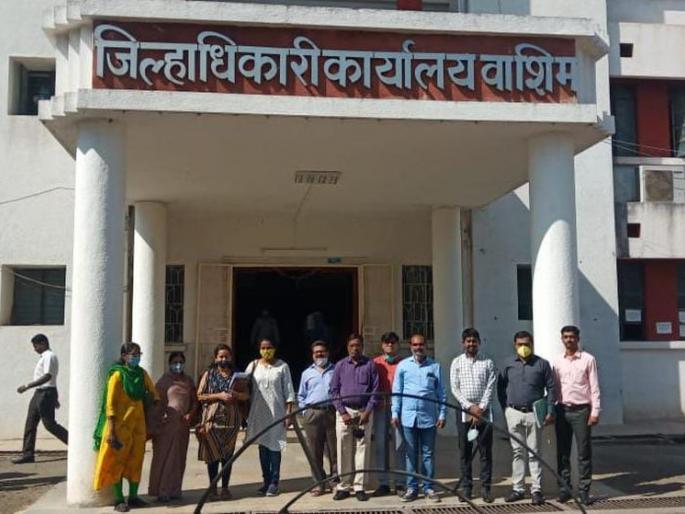 Tehsildar, Deputy Tehsildar on collective leave; Functioning affected! | तहसिलदार, नायब तहसिलदार सामूहिक रजेवर; कामकाज प्रभावित! Tehsildar, Deputy Tehsildar on collective leave; Functioning affected! | तहसिलदार, नायब तहसिलदार सामूहिक रजेवर; कामकाज प्रभावित!