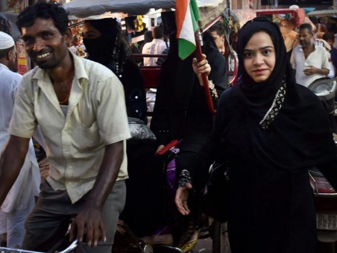 Divorce-A-Bidat got recognition, but what about the other two divorces? | तलाक-ए- बिद्दतची मान्यता गेली, परंतु इतर दोन तलाकचे काय? Divorce-A-Bidat got recognition, but what about the other two divorces? | तलाक-ए- बिद्दतची मान्यता गेली, परंतु इतर दोन तलाकचे काय?